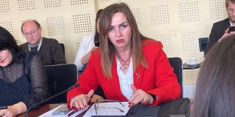 Paralajmërohet aktakuzë ndaj ministres Nagavci