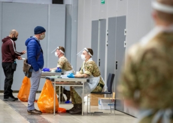 COVID-19 në Britani arrin shifra rekorde