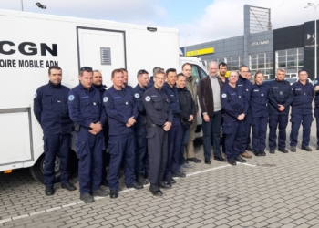 Ekipi nga Franca arrin në Ukrainë për të ndihmuar në hetimin e krimeve të luftës