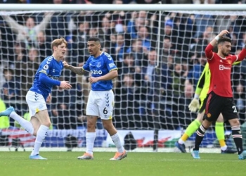 Evertoni e bën të pamundrën ndaj United-it me shkëlqimin e magjisë së Gordon-it