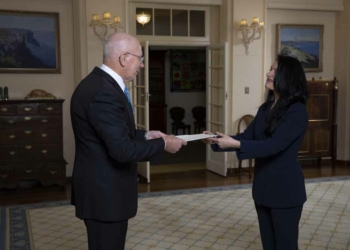 Rihapet ambasada e Kosovës në Australi, ambasadorja e re dorëzon letrat kredenciale