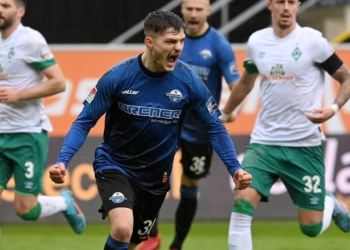 Florent Muslija vjen me gol fantastik