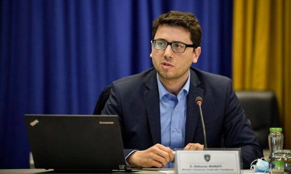 Organizatat që shpërndajnë ushqim për familjet në nevojë tash do t’i mbështesë edhe Qeveria