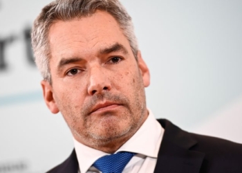 Kancelari austriak të hënën do të takohet me Putinin