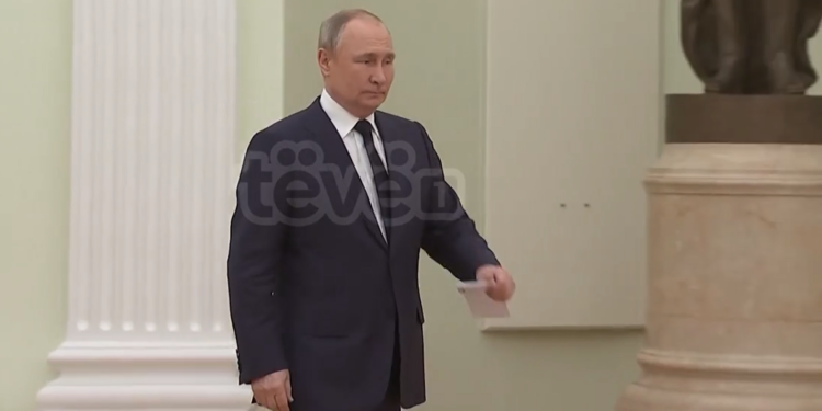 Arsyetimi i Putinit duke përmendur Kosovën për luftën në Ukrainë i paqëndrueshëm