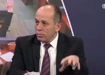 “Gjynah, jemi në Ramazan” –  Shala i PDK-së kritikon Qeverinë Kurti për ndarjen e 100 milionë eurove