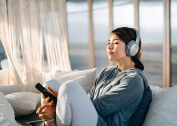 Muzika mund të përmirësojë shëndetin mendor po aq sa ushtrimet fizike