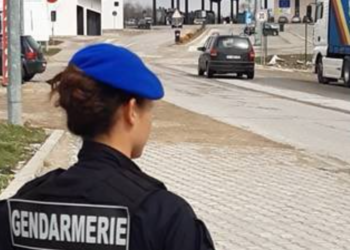 EULEX: Qarkullimi në pikëkalimet e përbashkëta Kosovë-Serbi po vijon pa vonesa dhe pa incidente