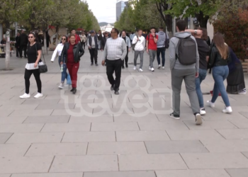 Qytetarët pak të interesuar për t’u vaksinuar