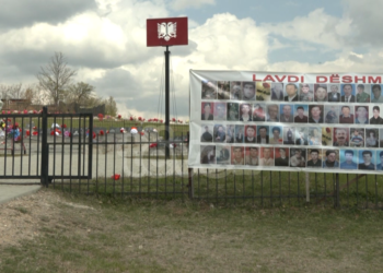 Përkujtohet masakra në fshatrat e Drenasit ku u vranë 275 persona