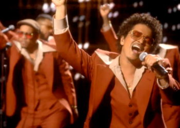 Çfarë bëri Bruno Mars në “Grammy” që u krahasua me shuplakën e Will Smith