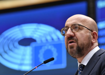 Vendet e BE-së duhet të konsiderojnë ofrimin e azilit për dezertorët rusë