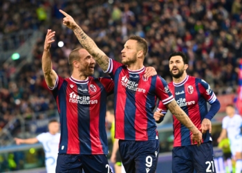 Mposhtet nga Bologna, Inter humb hapin për titull