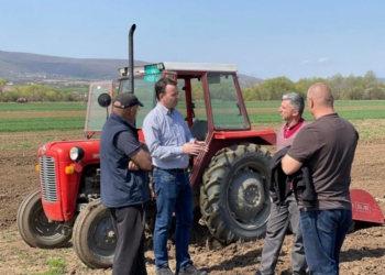 Ministri Peci: Fermerët e ndershëm, bazë e zhvillimit të sektorit të bujqësisë