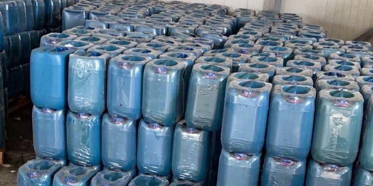 Kapen mbi 8 mijë litra vaj motorik i kontabanduar me origjinë nga Irani në Prishtinë