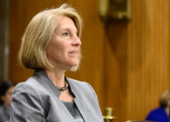 Donfried: Mali i Zi të luftojë korrupsionin dhe të kërkojë përgjegjësi nga Rusia