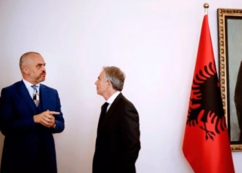 Rama takohet me Tony Blair në Tiranë