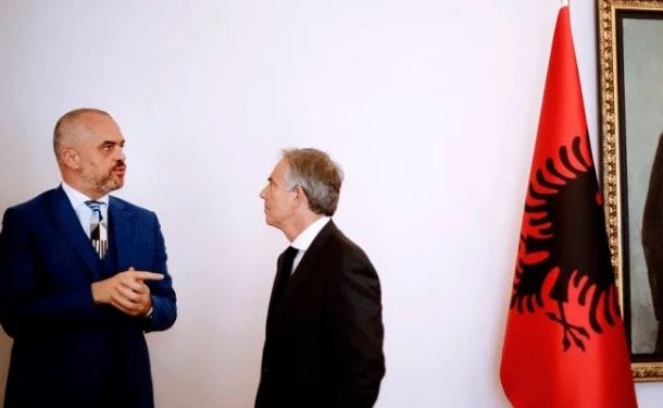 Rama takohet me Tony Blair në Tiranë