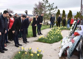 Memli Krasniqi kërkon drejtësi për viktimat e Poklekut dhe Çikatovës