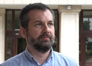 Çeku – Petkoviqit: Përsërite pas meje se Kosova është shtet sovran dhe demokratik