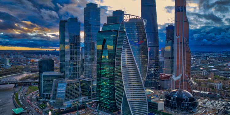 Kryetari i Moskës: 200,000 vende pune në rrezik pas largimit të kompanive perëndimore