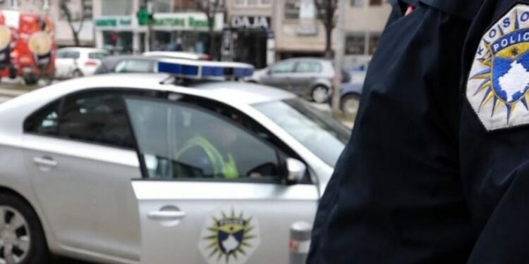 Pesë persona përfshihen në rrahje, shkak problemet pronësore