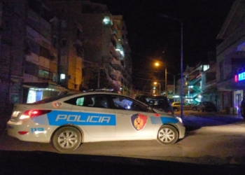 Sulmohet kancelari i gjykatës së Elbasanit