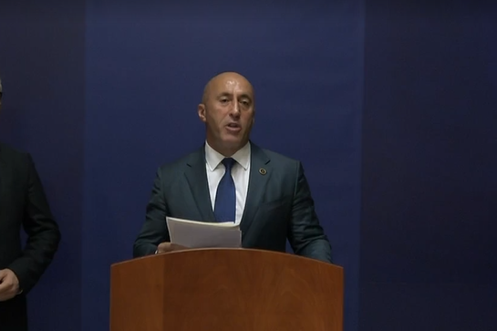 Haradinaj: Paga minimale të jetë 370 euro, ndihma prej 100 euro është shumë e vogël