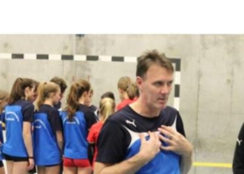 Bujarin e duan një Zvicër e tërë