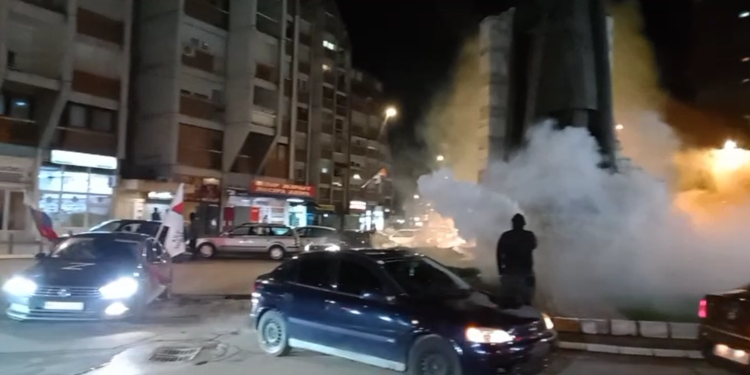 Simboli “Z” i Rusisë edhe në festën për fitoren e Vuçiqit në veri të Mitrovicës