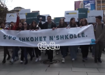 “S’po shkohet n’shkollë”, paralajmërohet protestë e re nëse nuk ka reflektim nga institucionet