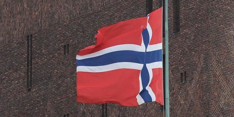 Dëbohen tre diplomatë rus nga Norvegjia