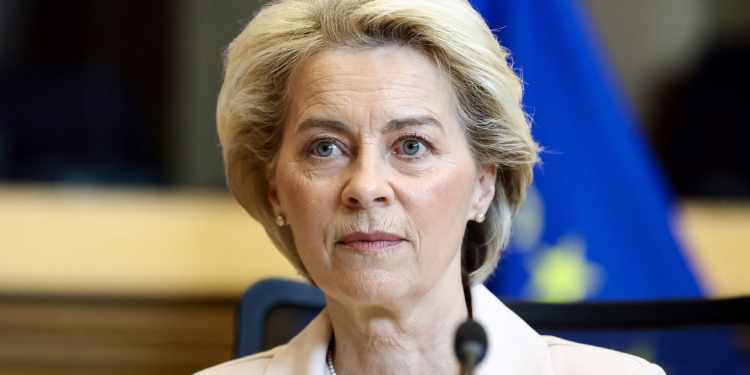 Von der Leyen: Ndërprerja e furnizimit me gaz nga Rusia është një instrument shantazhi