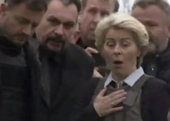 Momenti kur Von der Leyen pa varrezën masive në Bucha