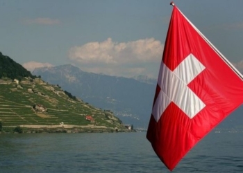 E kërcënoi shitësen zvicerane me granatë dore, nis gjykimi ndaj kosovarit