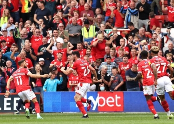 Skuadra me histori Nottingham Forest, rikthehet në Premier League