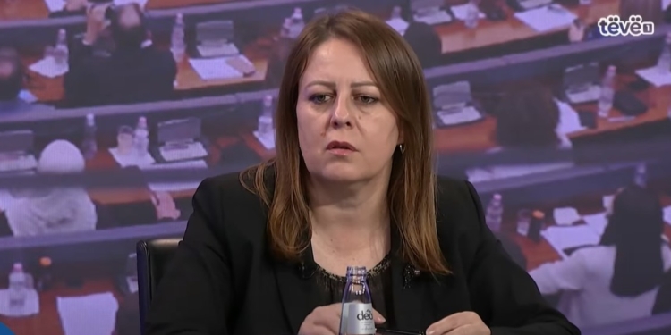 Bajrami thotë se Qeveria po frikësohet të shkarkojë bordin e ZRRE-së