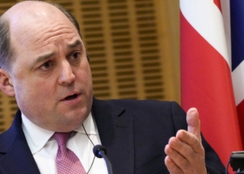 Wallace: Britania do të mbështesë Finlandën e Suedinë nëse sulmohen nga Rusia