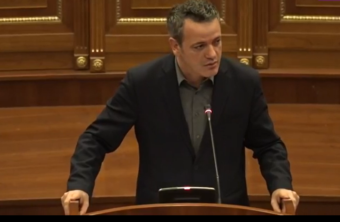 Gashi LVV-së: Kush jeni ju të deklaroni se LDK-ja është nismëtare e formimit të Komisionit për Energji