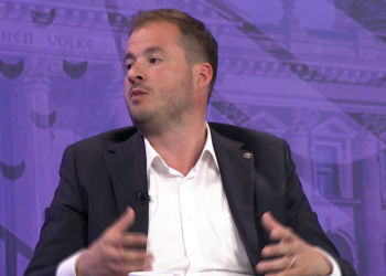 Kryeziu: Duhet të tregojmë çfarë kompromisi mund të bëjmë për ta marrë njohjen nga Serbia