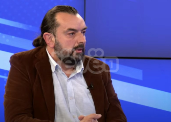 Xërxa: Ditët e sotme shkollat nuk janë atraktive, kjo i bën nxënësit të bëhen pre e grupeve të ndryshme