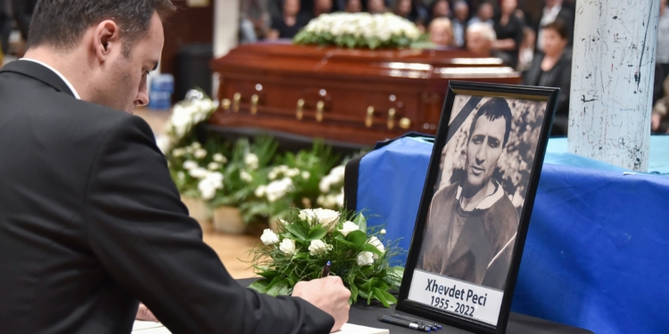 Konjufca: Lufta e Xhevdet Pecit ishte edhe luftë për rezistencë