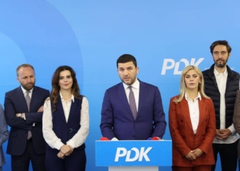 Krasniqi për pezullimin e vendimit të ZRRE-së: Ndalëm haraçin e pushtetit