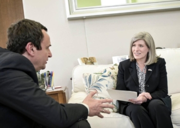 Zyrtari i PDK-së: Kurti u largua nga SHBA me mesazhin “nuk të duam”