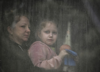 Agjencia e OKB-së: Më shumë se 6.5 milionë njerëz janë larguar nga Ukraina që nga pushtimi rus