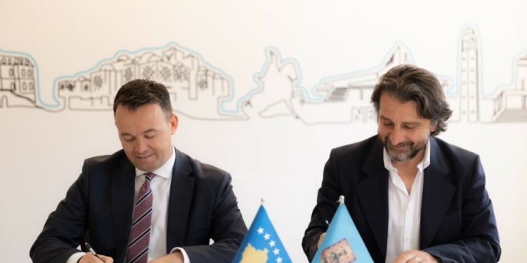Peci e Rama nënshkruajnë memorandum bashkëpunimi për pyje