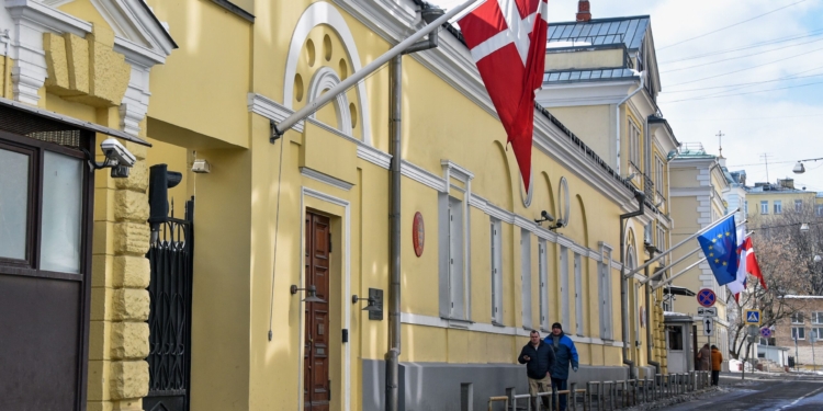 Rusia dëbon punonjësit e ambasadës daneze
