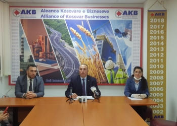 AKB: Mosmiratimi i pagës minimale lajm i keq, por diskriminimi i qytetarëve edhe më i keq