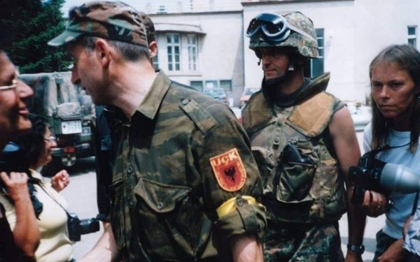 ​ Presidentja Osmani përkujton heroin Ekrem Rexha