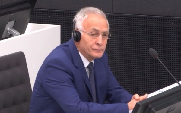 Jakup Krasniqi: Jam krejtësisht i pafajshëm